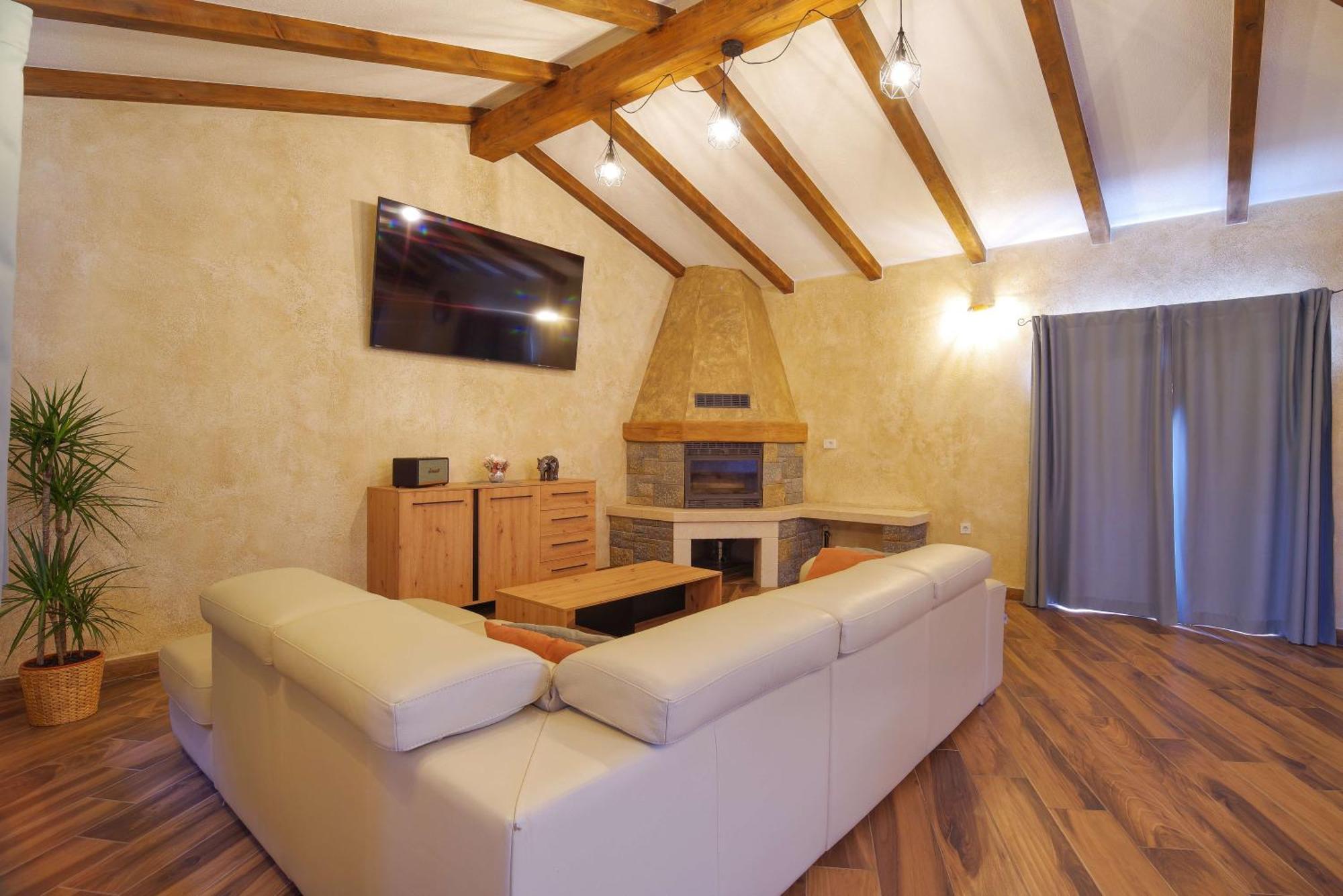 Villa Meloni Motovun Ngoại thất bức ảnh